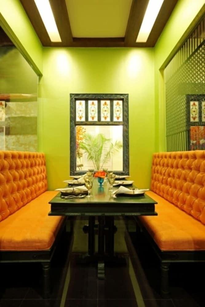 Tuli Imperial Nagpur Exterior foto