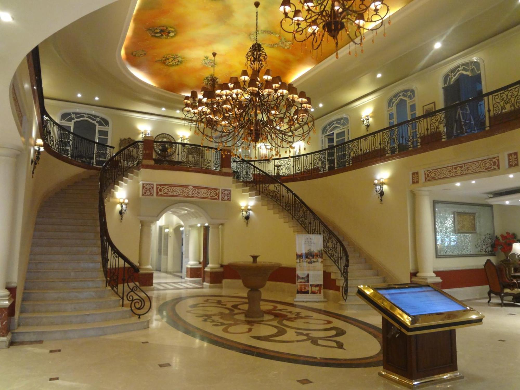 Tuli Imperial Nagpur Exterior foto