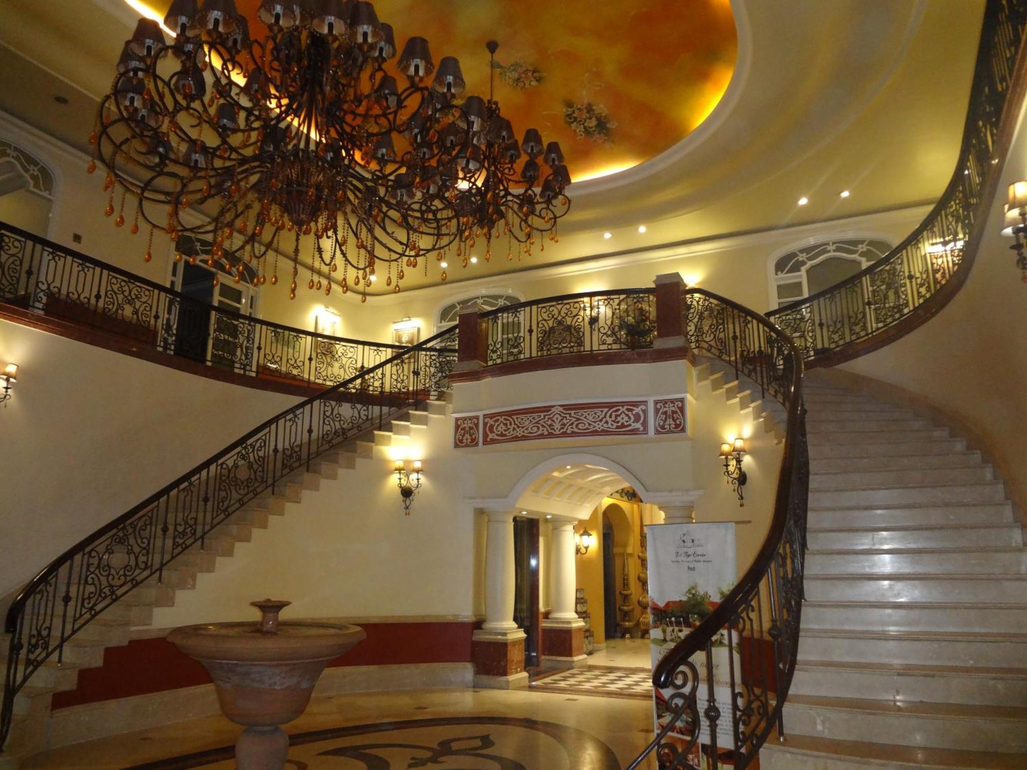 Tuli Imperial Nagpur Exterior foto