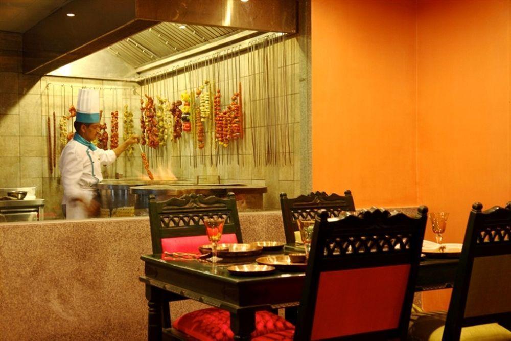 Tuli Imperial Nagpur Exterior foto